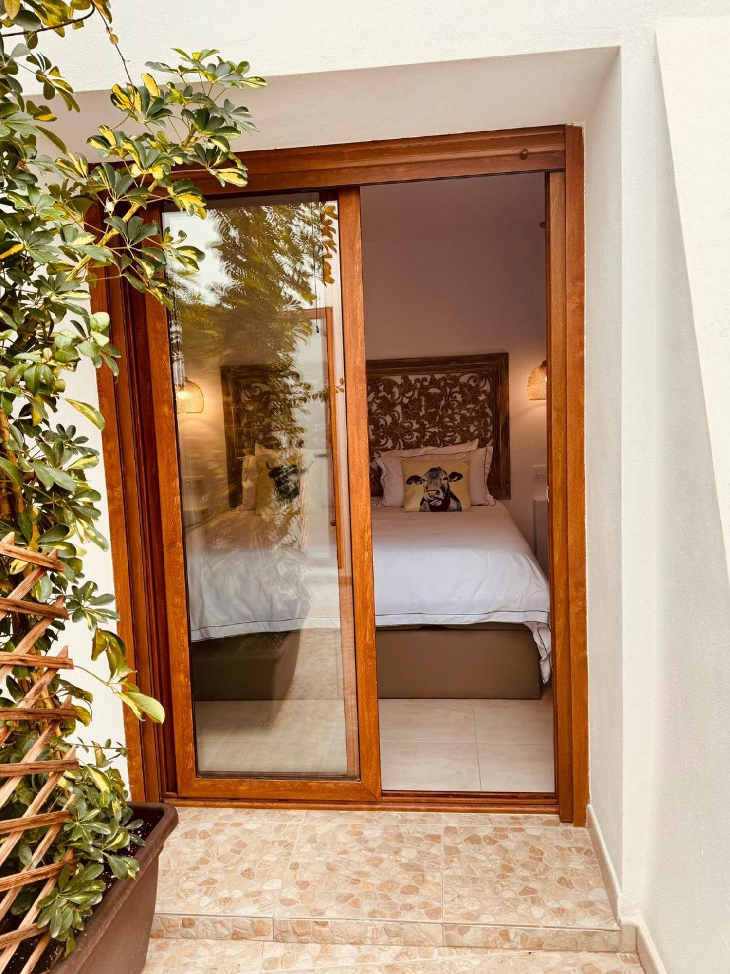 Casa Olivia, Luxurious With Sauna And Jacuzzi Holiday home *