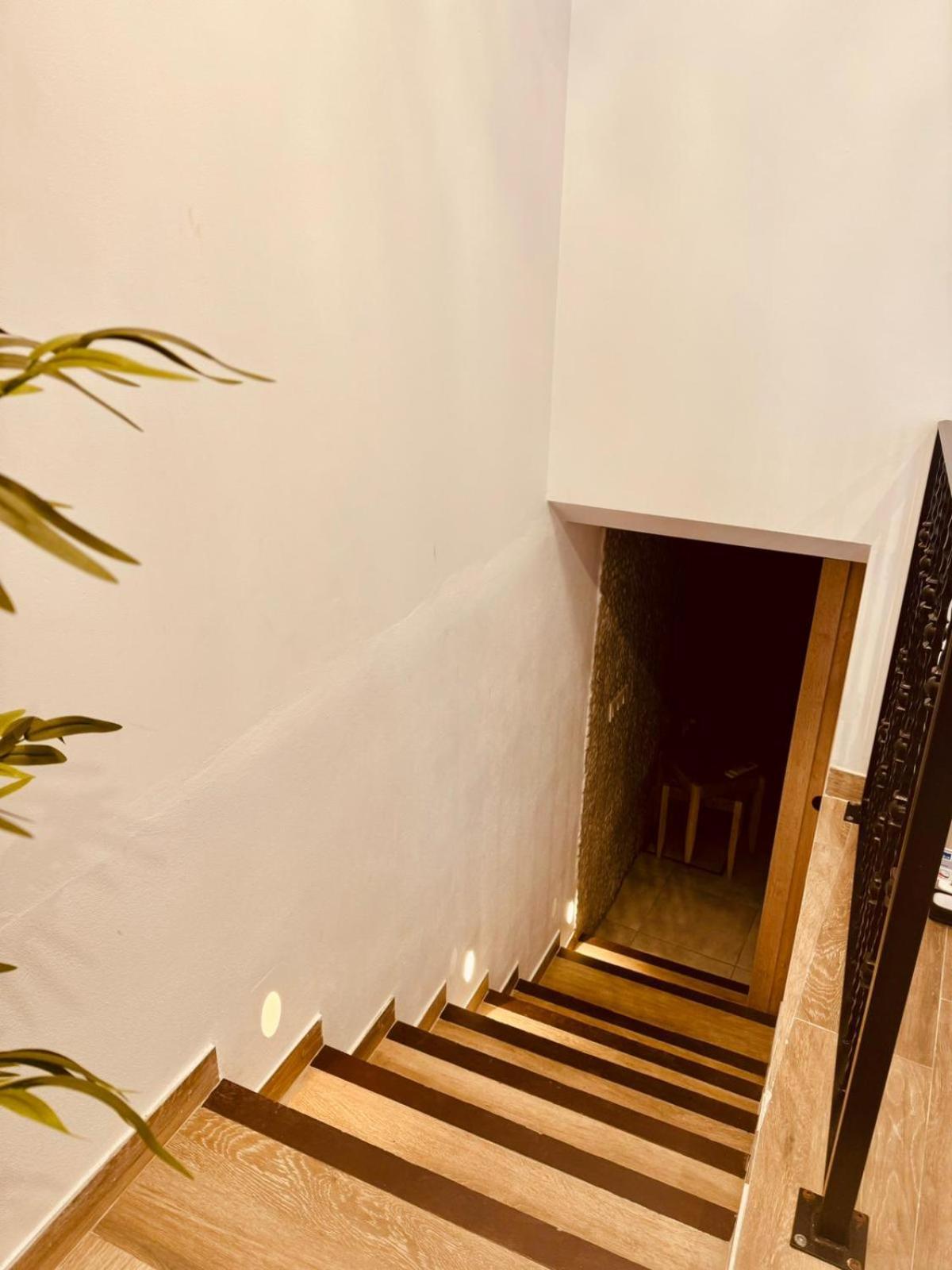 Holiday home Casa Olivia, Luxurious With Sauna And Jacuzzi *