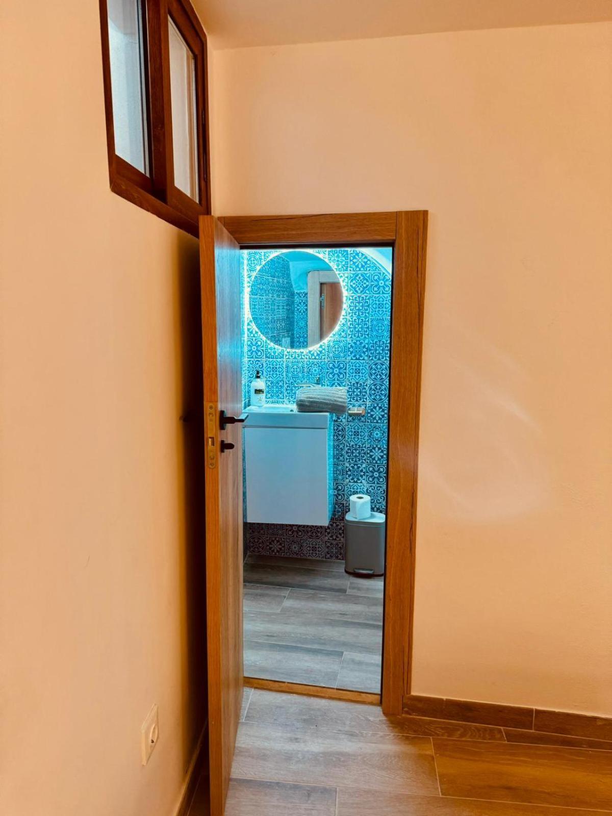 Casa Olivia, Luxurious With Sauna And Jacuzzi Holiday home *